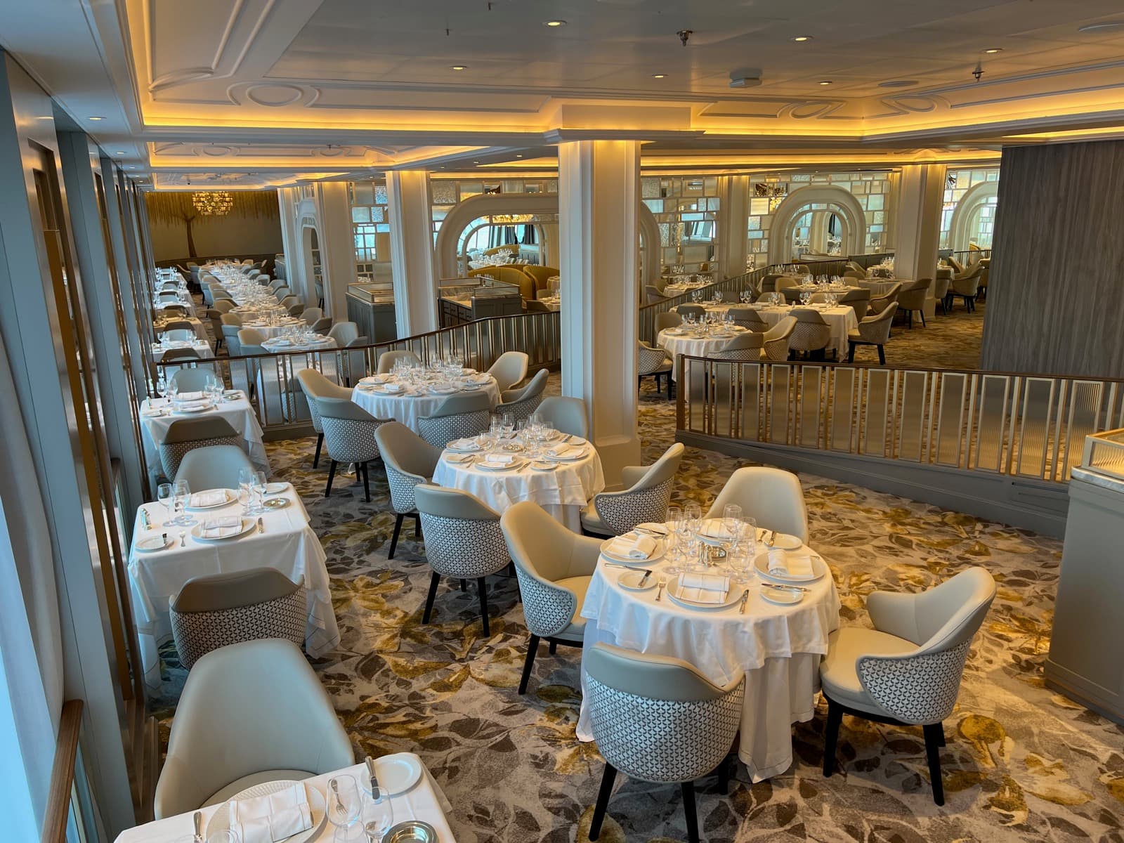 Sydney → Southampton • 32 nights